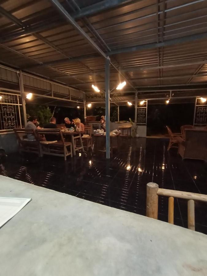 Bamboo Hut Bangalow Ко Моок Екстериор снимка