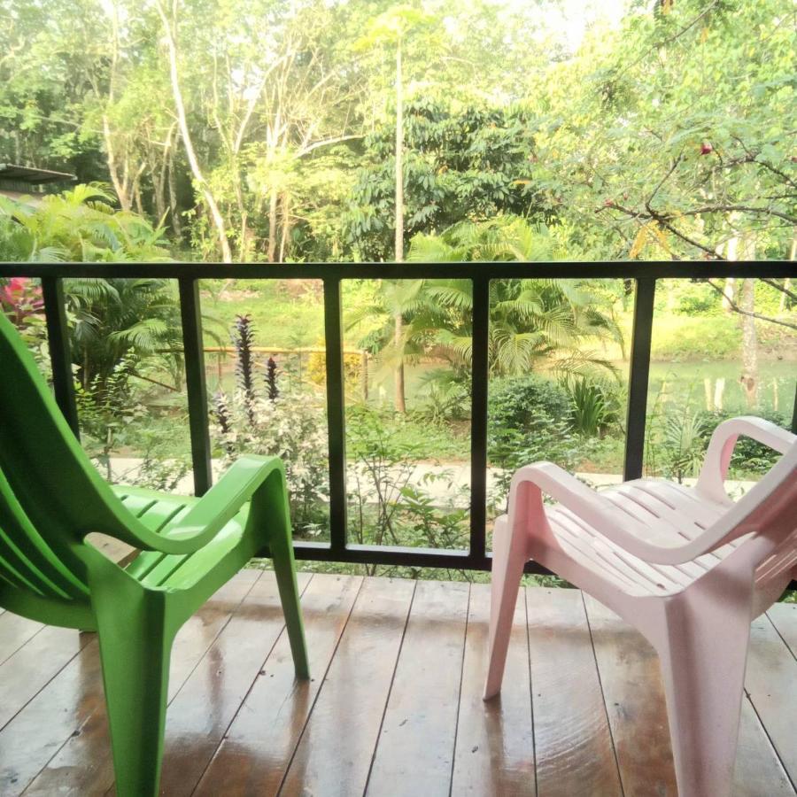 Bamboo Hut Bangalow Ко Моок Екстериор снимка