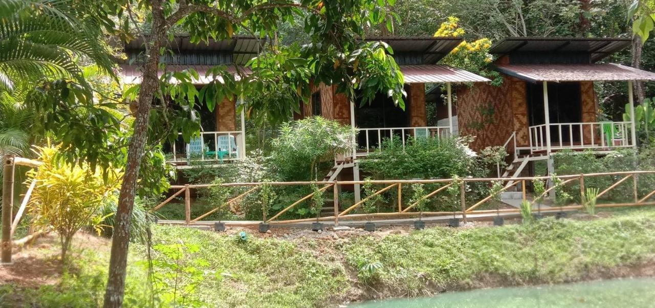 Bamboo Hut Bangalow Ко Моок Екстериор снимка