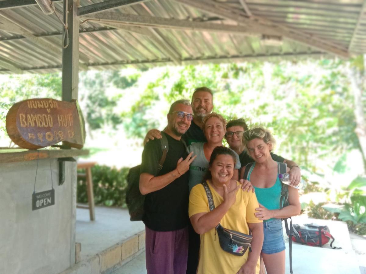Bamboo Hut Bangalow Ко Моок Екстериор снимка